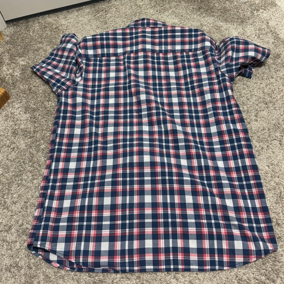 Columbia button down shirt - Picture 2 of 5